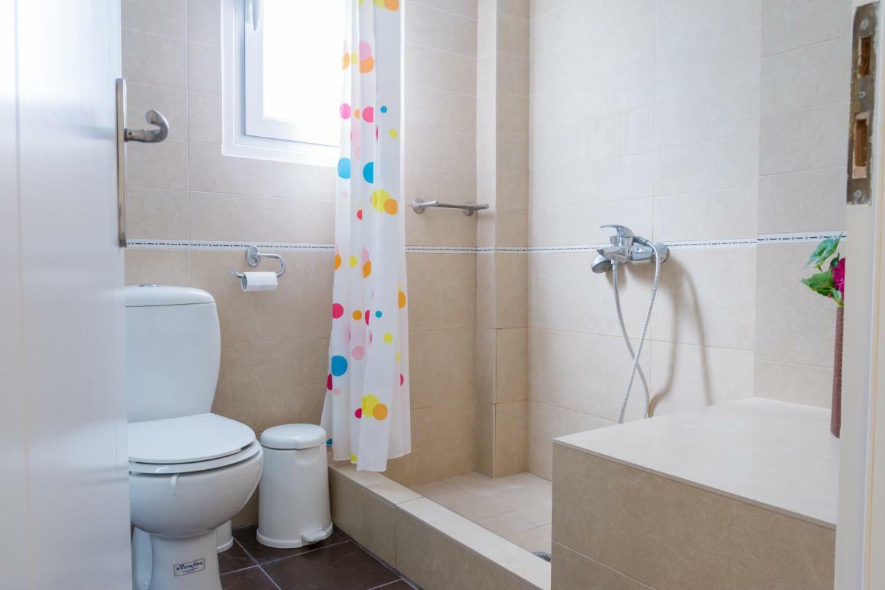 Rania Apartments Helmata Extérieur photo